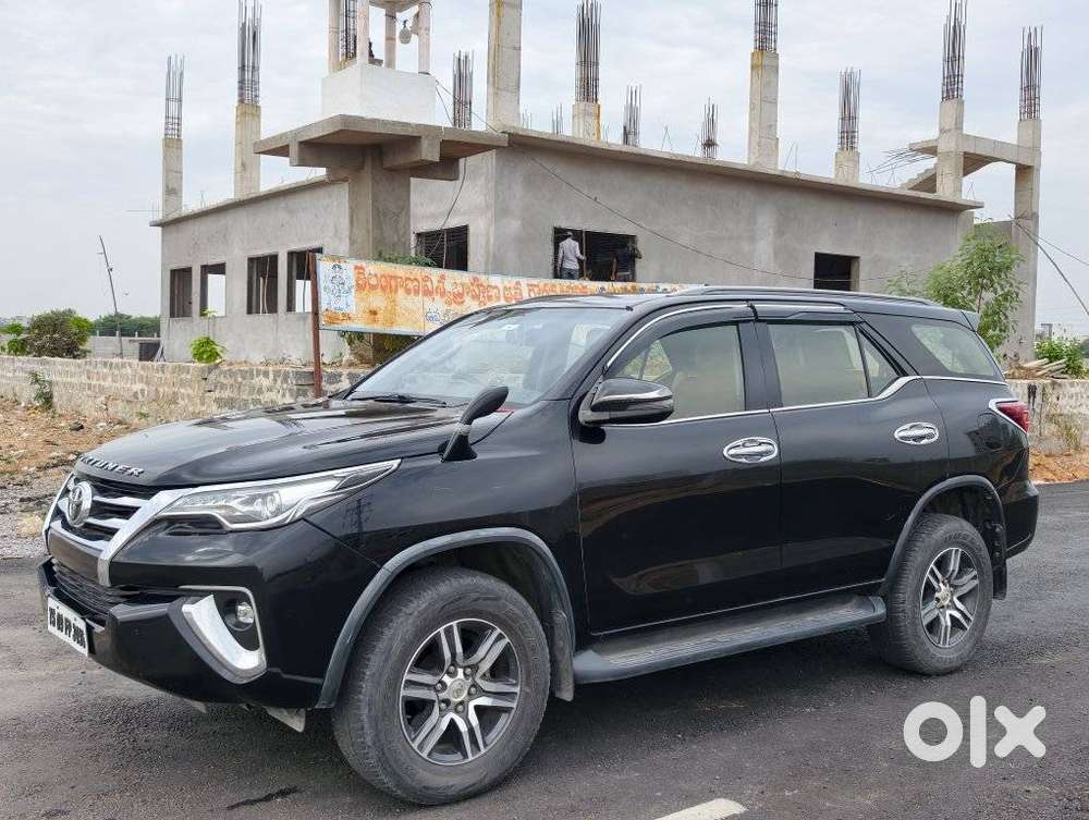 Toyota Fortuner 4x2 At 2.8 Diesel, 2020, Diesel