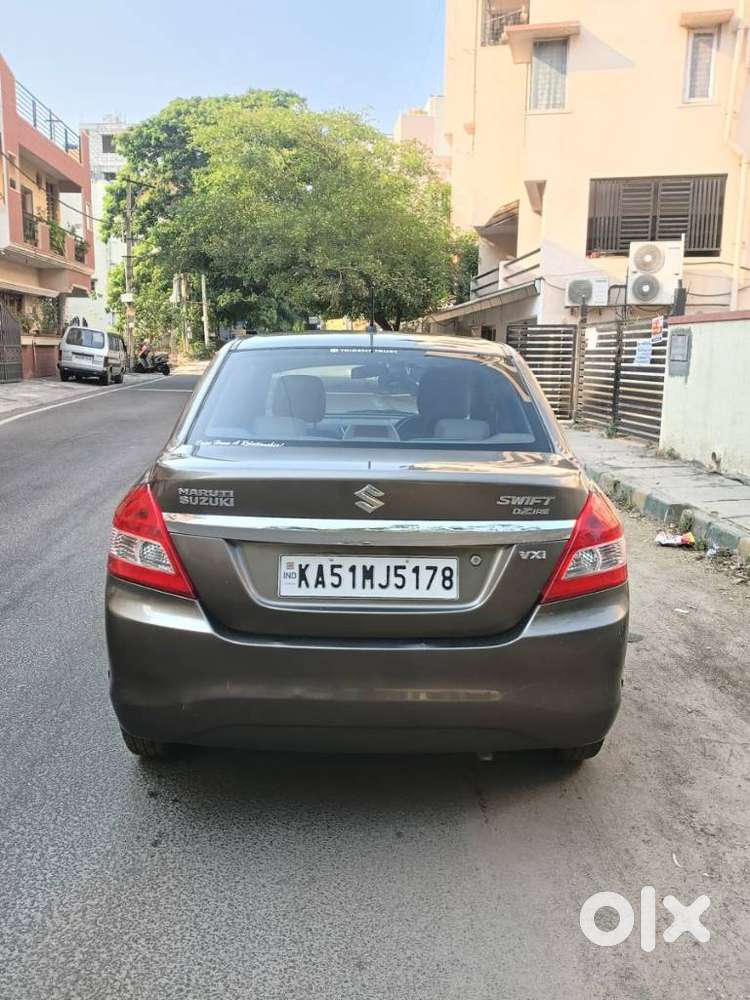 Maruti Suzuki Dzire 1.2 Vxi, 2016, Petrol