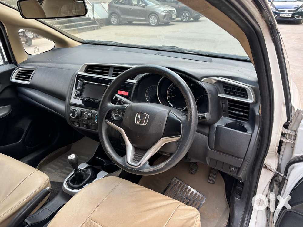 Honda Jazz Sv Mt I-vtec, 2015, Petrol