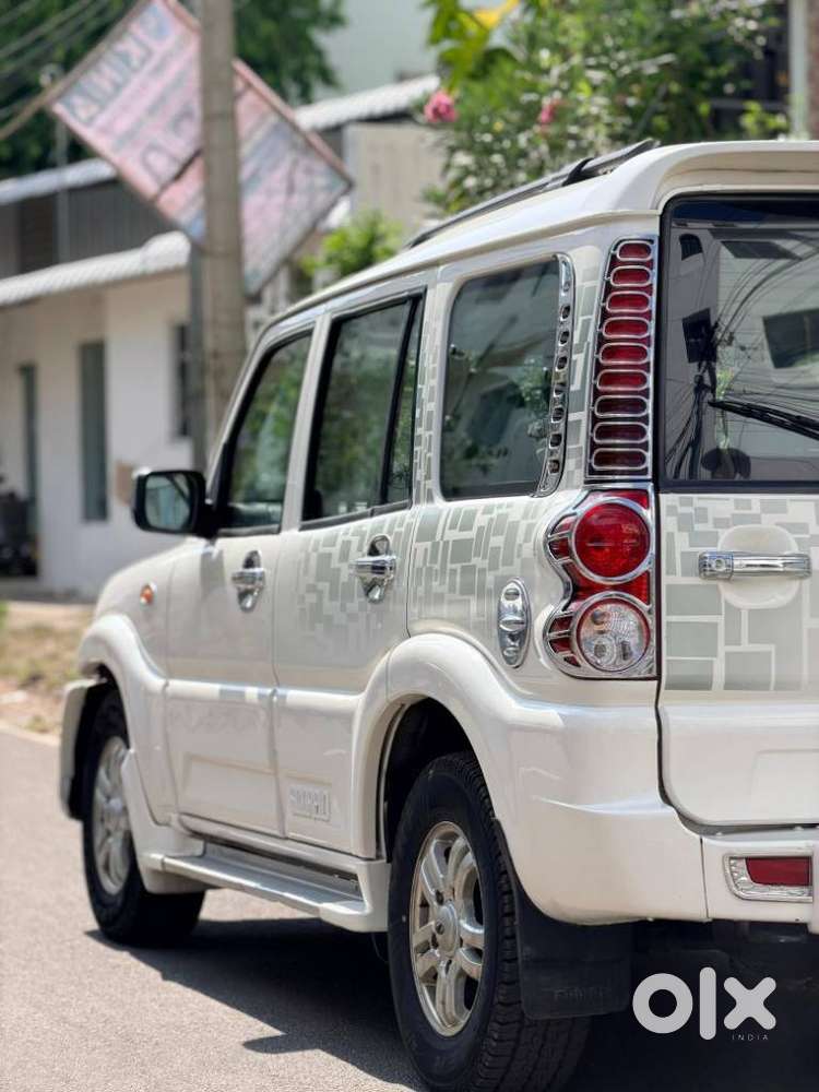 Mahindra Scorpio, 2013, Diesel