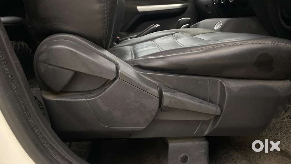 Nissan Magnite 1.0 Xv Premium Turbo (o) Dual Tone, 2021, Petrol