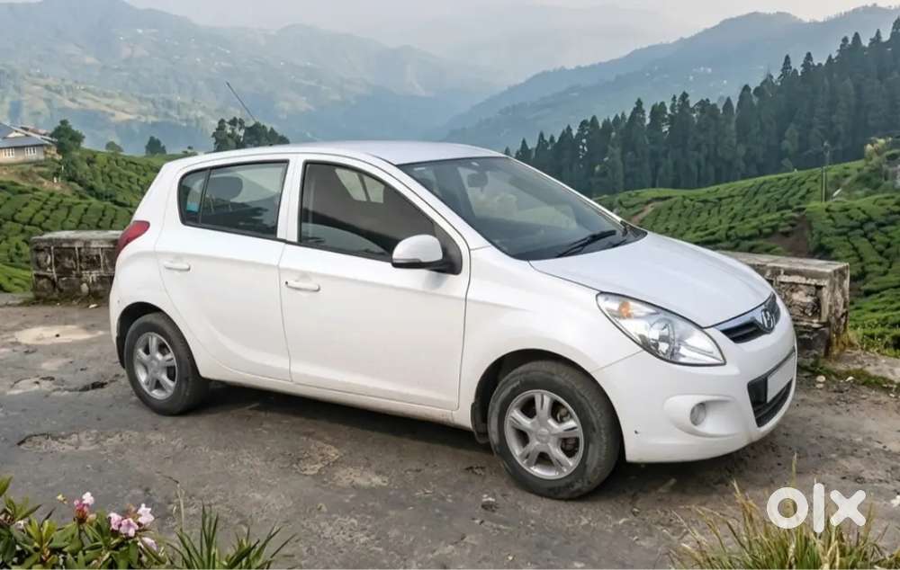Hyundai I20 Sportz Diesel Well Maintained,pb No.
