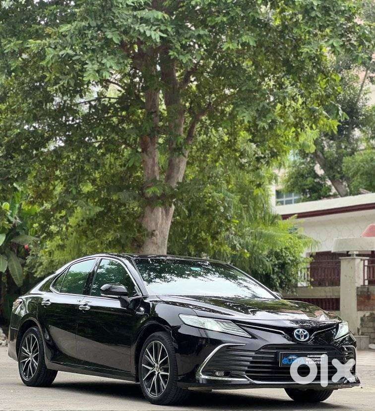 Toyota Camry Hybrid, 2022, Petrol