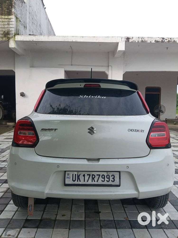 Maruti Suzuki Swift Lxi Optional-o, 2022, Petrol