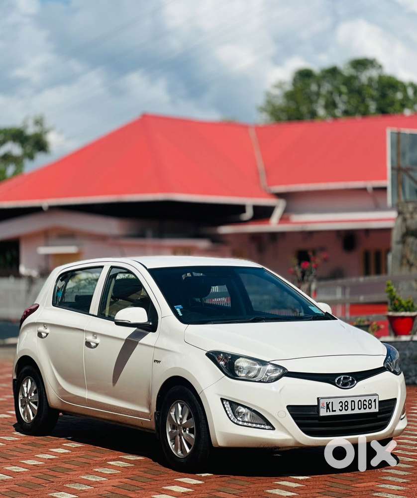 Hyundai I20 Sportz 1.2 Bs-iv, 2013, Petrol