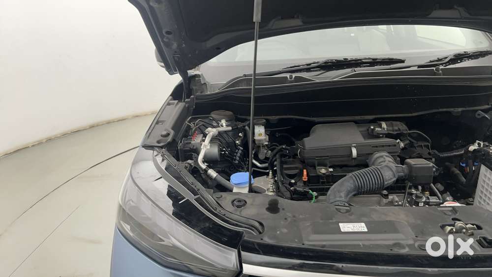 Maruti Suzuki Grand Vitara 1.5 Alpha Smart Hybrid At, 2025, Petrol