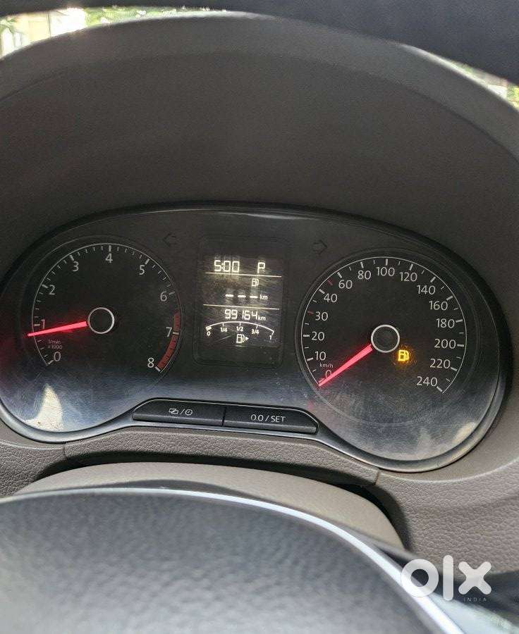 Volkswagen Vento 1.2 Tsi Highline At, 2016, Petrol