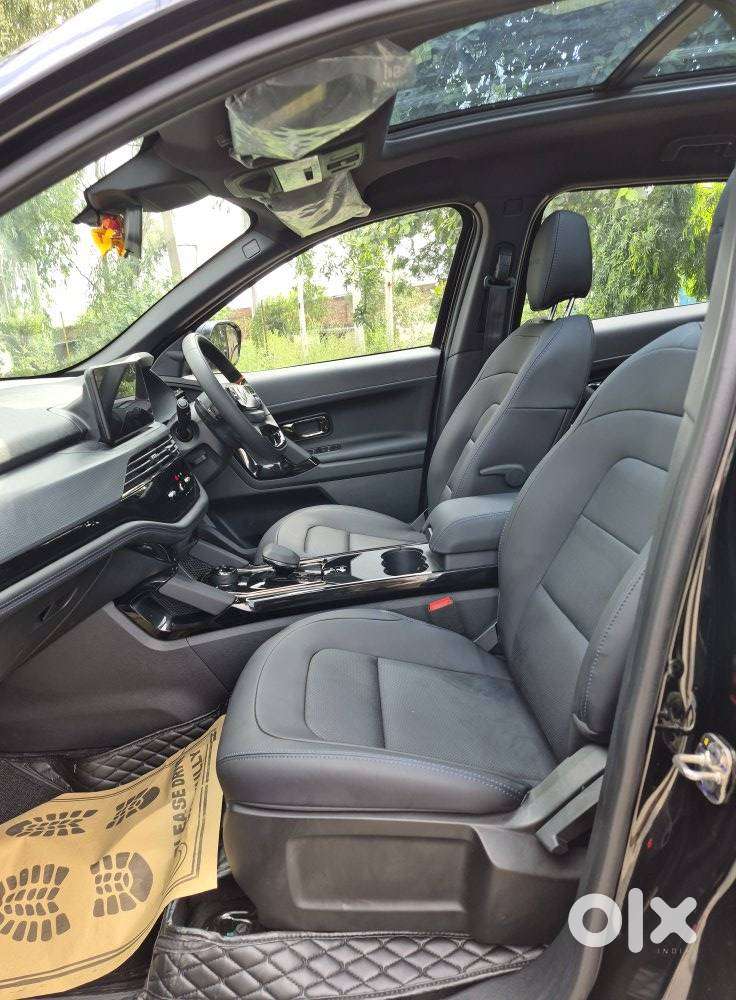 Tata Safari Adventure X Plus 7 Str Dark Edition At, 2026, Diesel