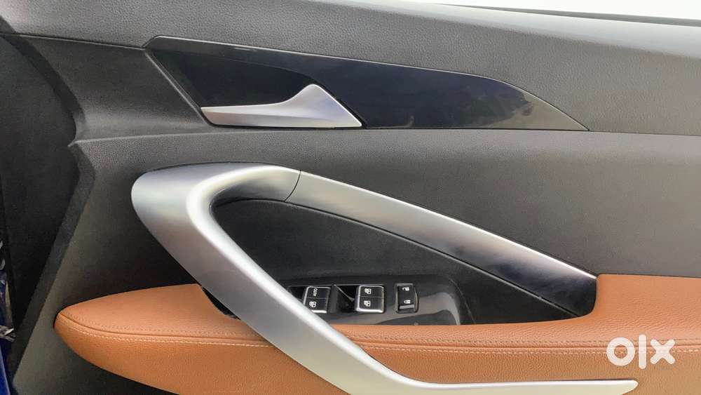 Mg Hector Plus 1.5 Hybrid Sharp Turbo 6 Str, 2020, Petrol