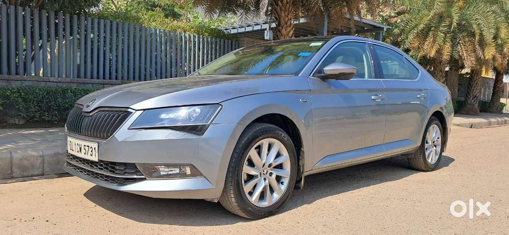 Skoda Superb Lk 1.8 Tsi At, 2017, Petrol