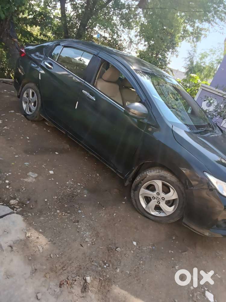 Honda City I-dtec V, 2015, Diesel