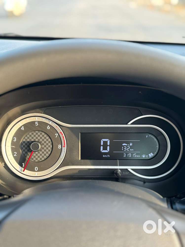Hyundai Aura Sx 1.2 (o) Petrol, 2022, Petrol
