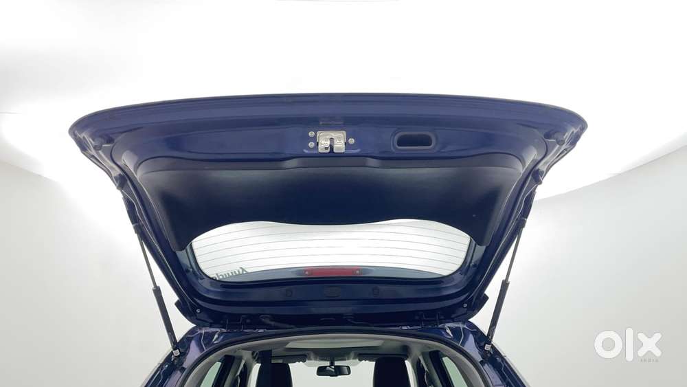 Maruti Suzuki Grand Vitara 1.5 Alpha Plus Intelligent Hybrid Ecvt, 2..