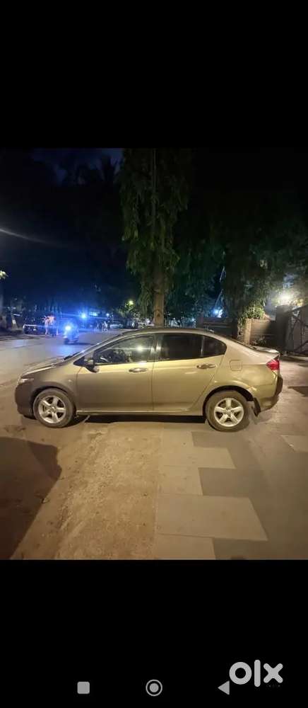 Honda City Ivtec Vmt Automatic 2010   Note - Transfer Compalcery