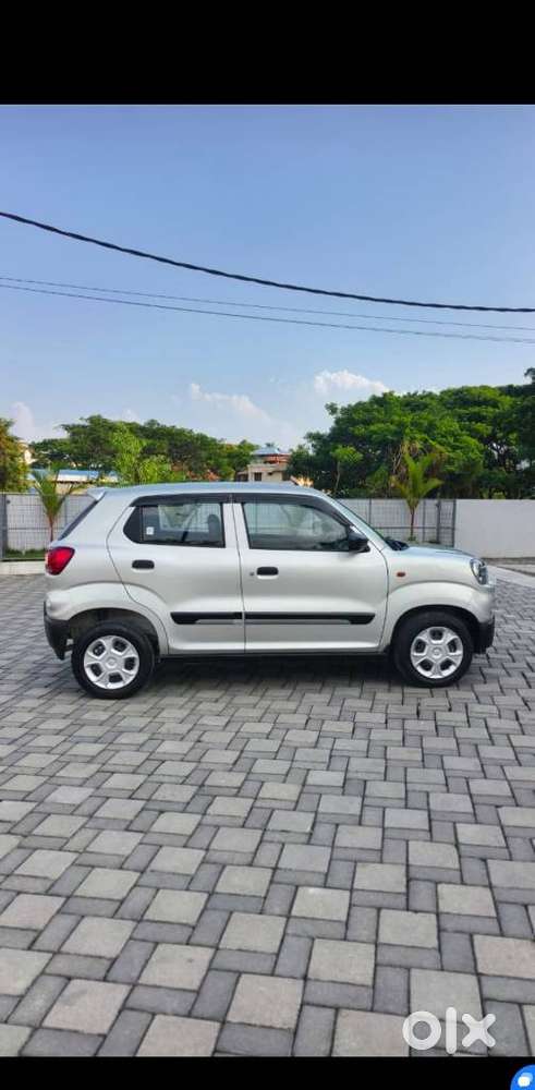 Maruti Suzuki S-presso Vxi Opt, 2024, Petrol