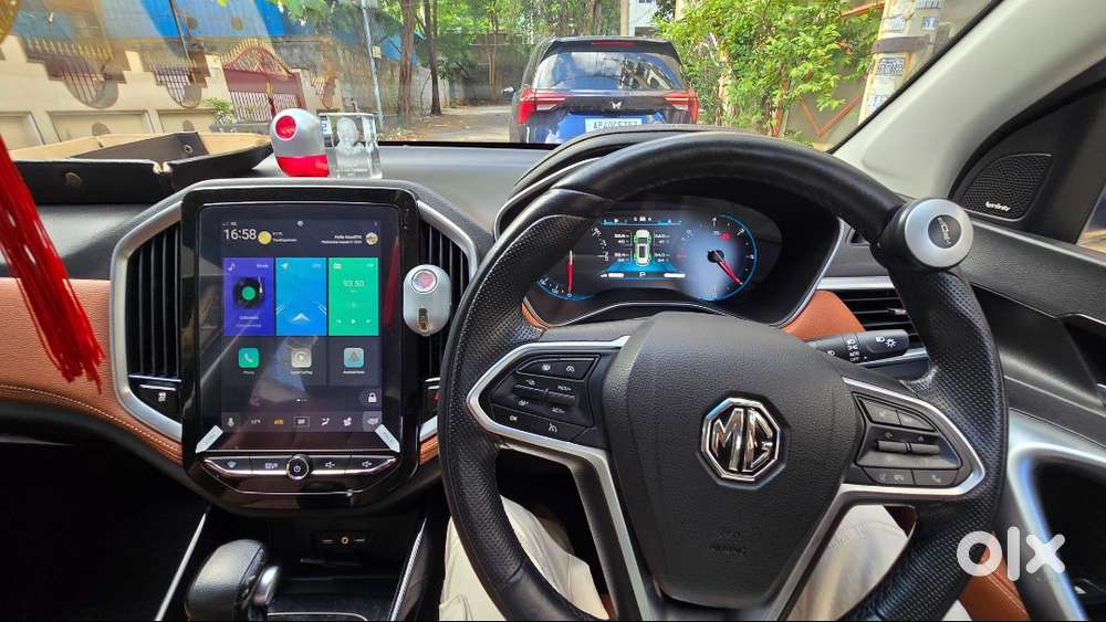 Mg Hector Plus 2021 Petrol Well Maintained