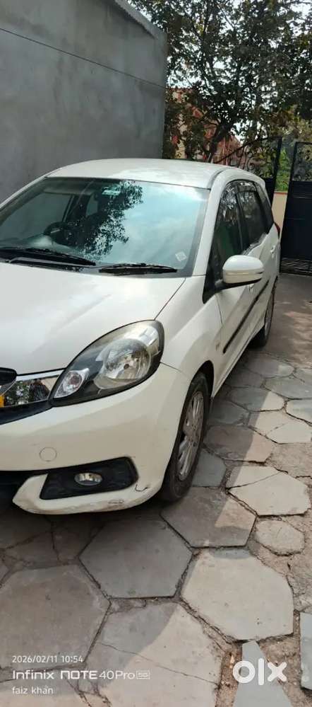 2014 November Ending Car Nice Condition 7 Seater All Good