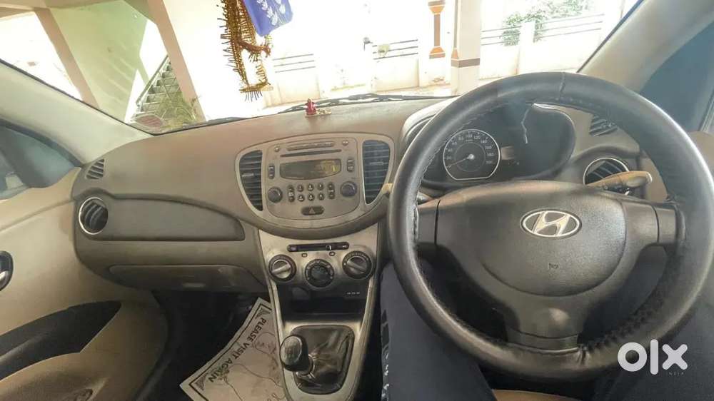 Hyundai I10 Sportz Petrol 2011