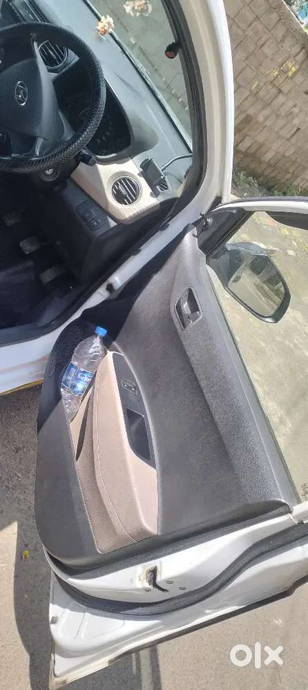 Xcent Petrol Cng