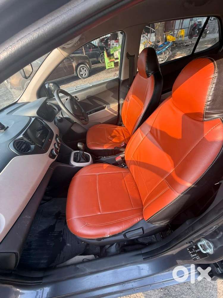 Hyundai Grand I10 2017 Diesel 98000 Km Driven