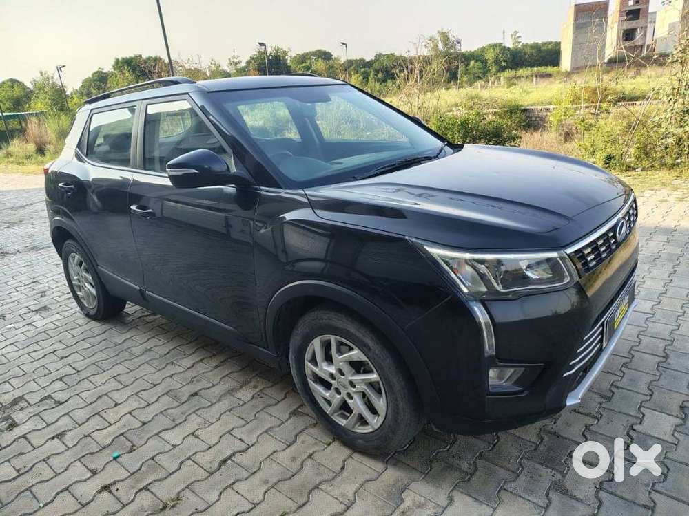 Mahindra Xuv300 W8, 2022, Petrol