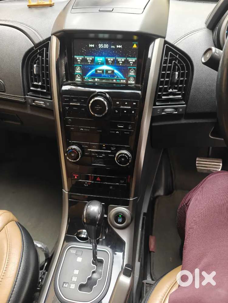 Mahindra Xuv500 2019 W11 Awd