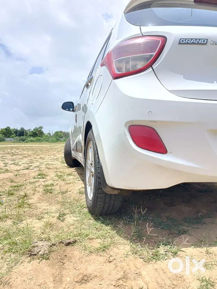 Hyundai Grand I10 2016 Cng & Hybrids Good Condition