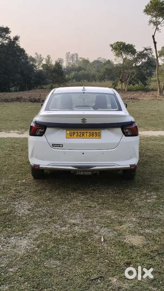 Maruti Suzuki Dzire 1.2 Tour 2025