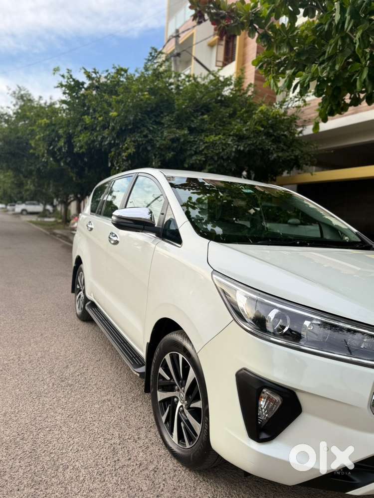 Toyota Innova Crysta 2021 Diesel Manual Car