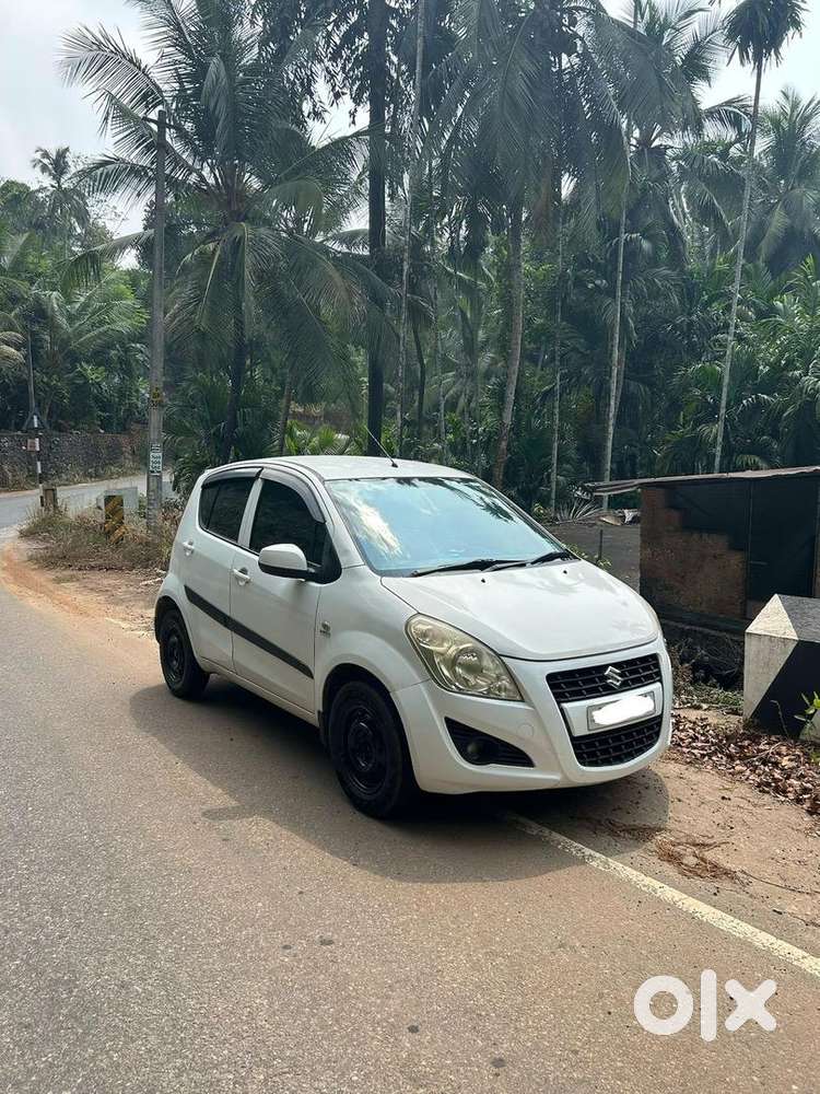 Re-registered Maruti Suzuki Ritz 2015 Diesel 121152 Km Driven