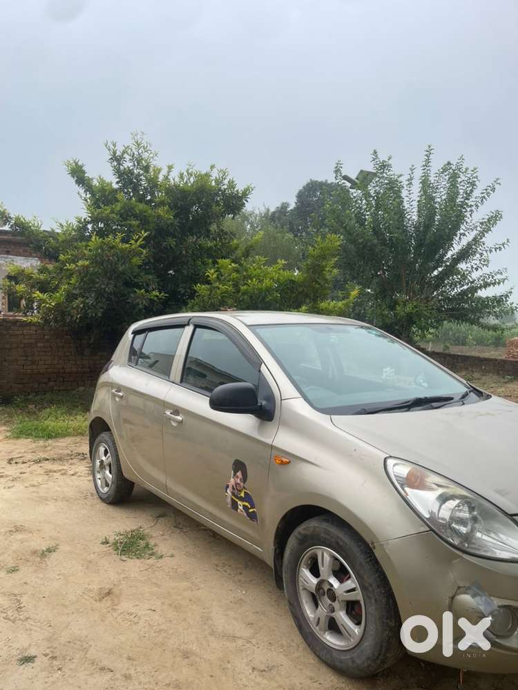 Hyundai I20 Petrol Manual 2010