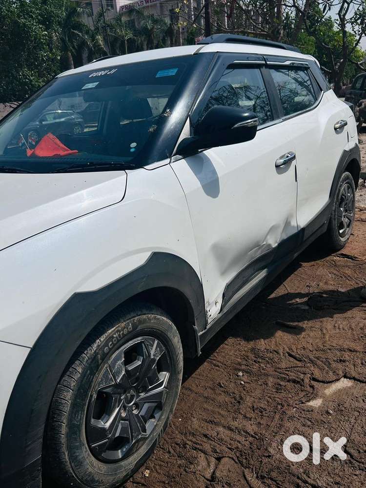 Mahindra Xuv 3xo 2024 Petrol Good Condition