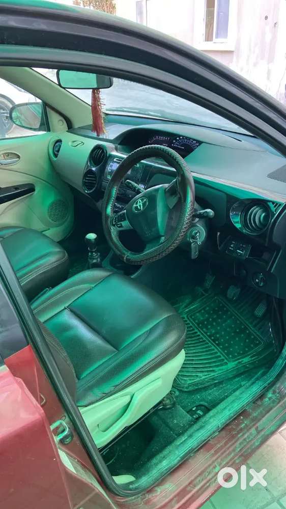 Etios Liva Top Model