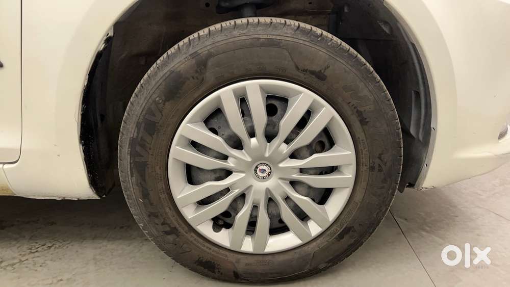 Maruti Suzuki Swift Dzire 1.3 Vxi, 2015, Petrol