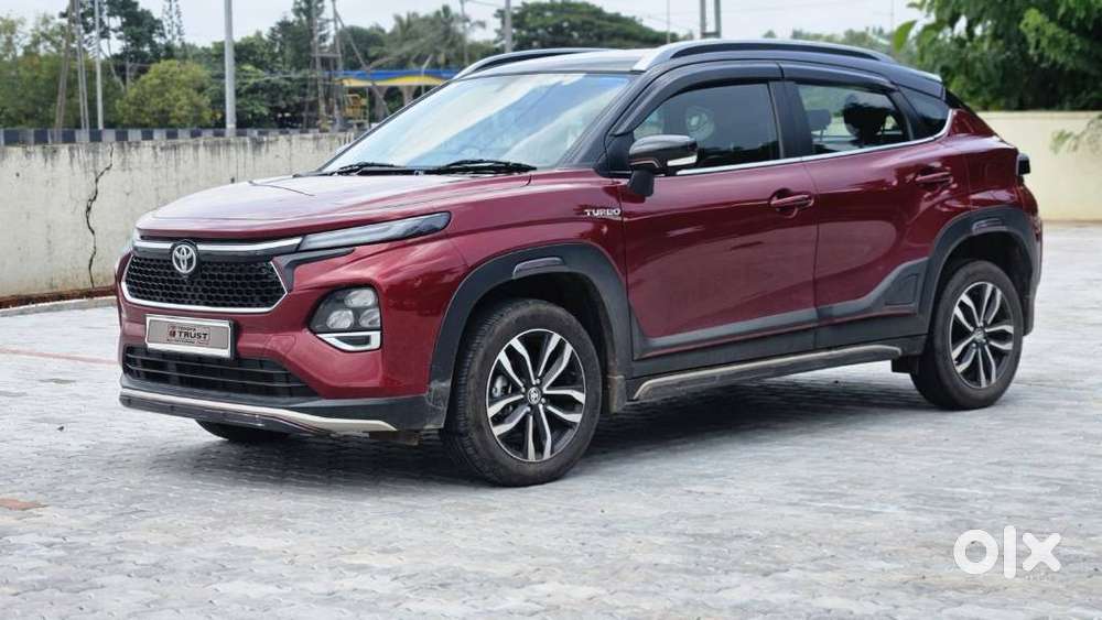 Toyota Urban Cruiser Taisor V 1.0 Petrol Mt, 2025, Petrol