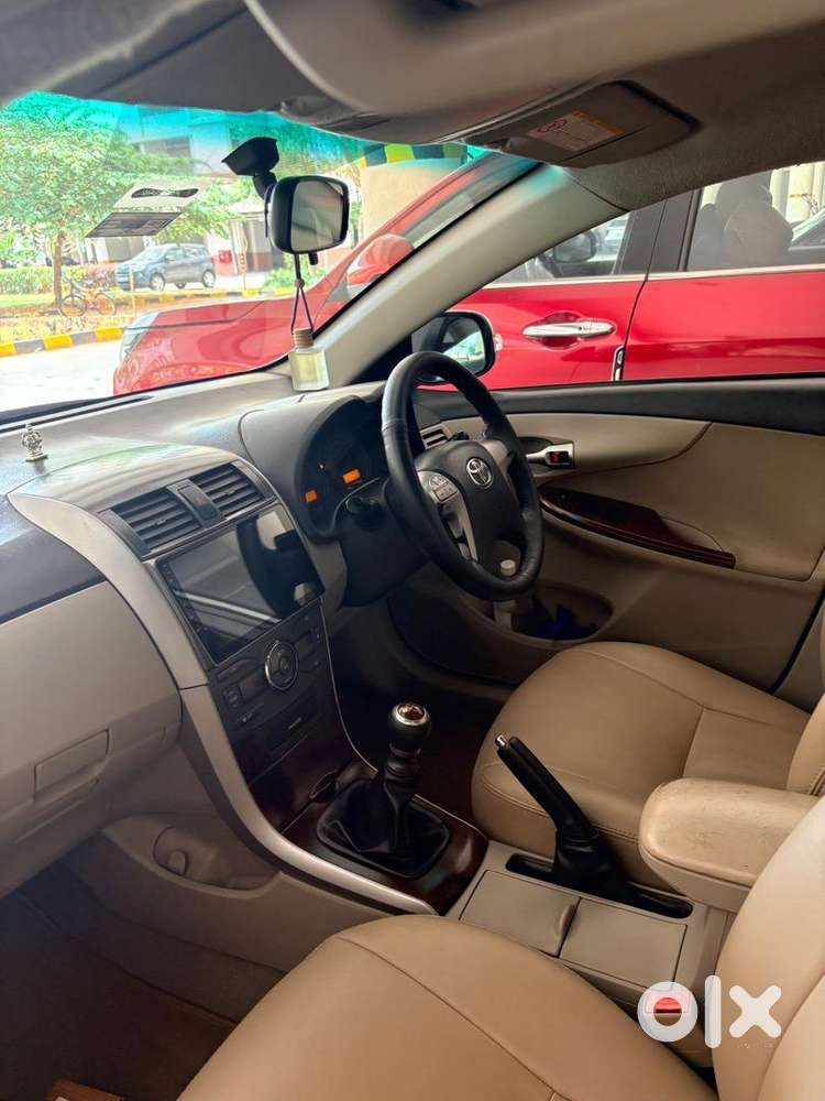 Toyota Corolla Altis 2011 Diesel Well Maintained