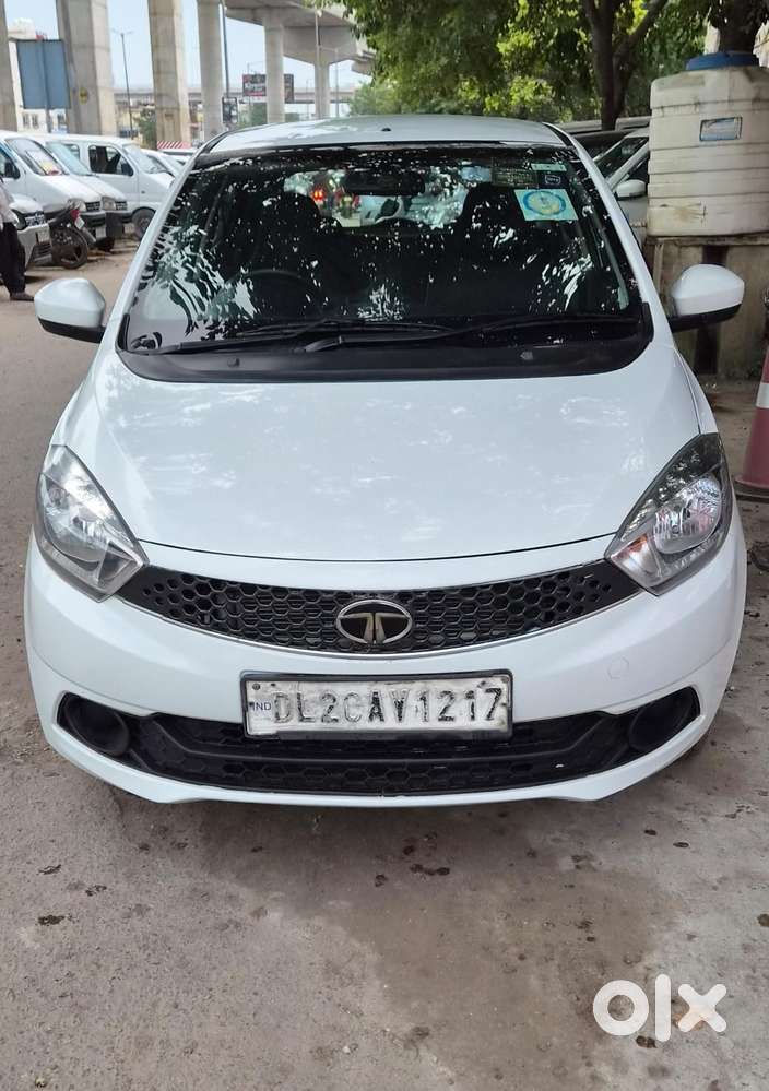 Tata Tiago 1.2 Revotron Xe Option, 2016, Petrol