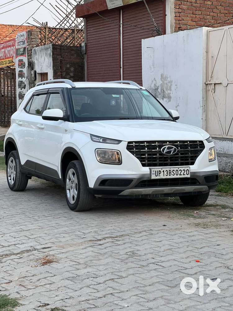 Hyundai Venue 1.5 S (o) Crdi, 2021, Petrol