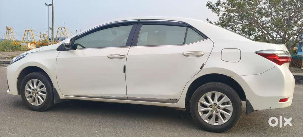 Toyota Corolla Altis