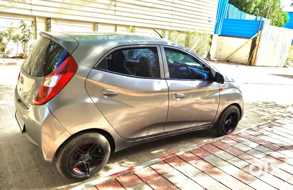 Hyundai Eon Magna 2014 Petrol Cng 1st Owner