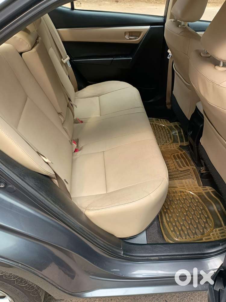 Toyota Corolla Altis Vl At, 2016, Petrol