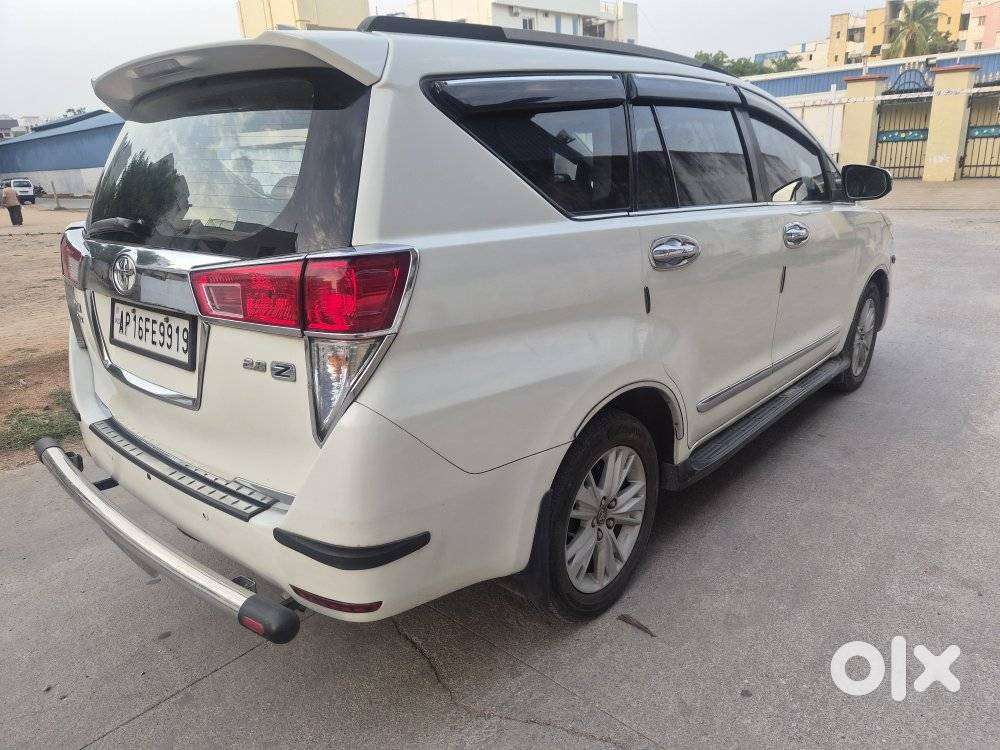 Toyota Innova Crysta 2.8z Automatic, 2018, Diesel