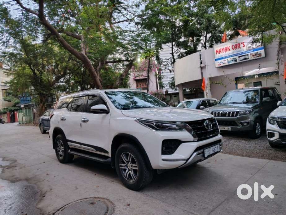 Toyota Fortuner 4x2 Mt 2.8 Diesel, 2021, Diesel