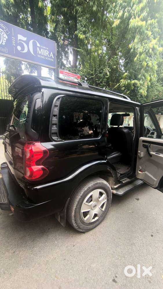 Mahindra Scorpio S5 2019