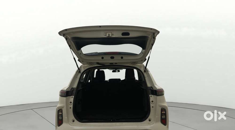 Maruti Suzuki Grand Vitara 1.5 Sigma Smart Hybrid, 2023, Petrol