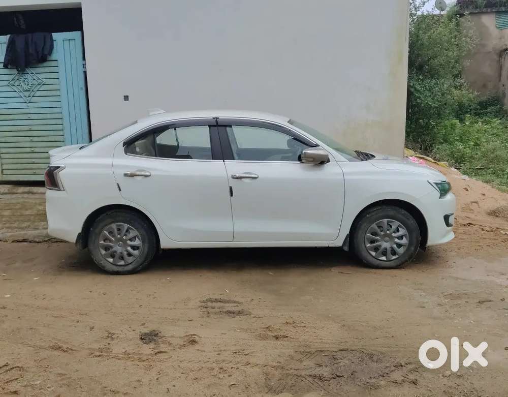 Maruti Suzuki Dzire 2016 पेट्रोल मैनुअल