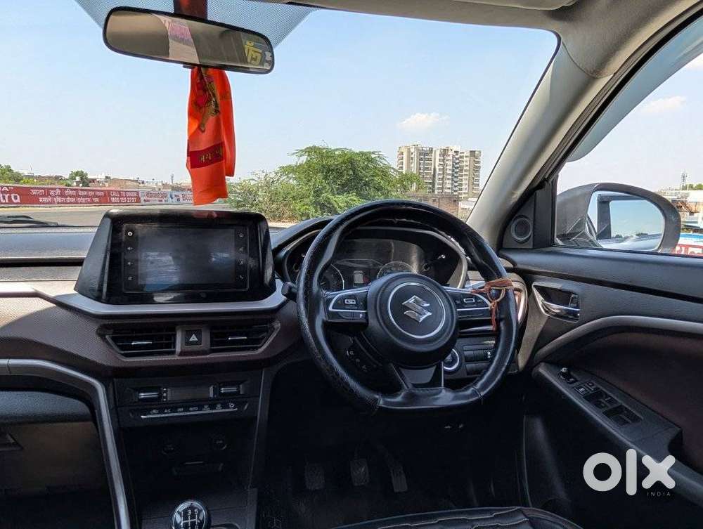 Maruti Suzuki Brezza 1.5 Zxi Smart Hybrid, 2023, Petrol