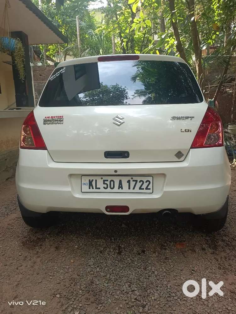 Maruti Suzuki Swift 2010