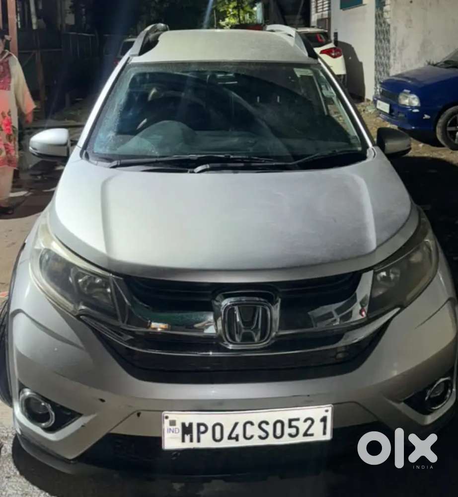 Honda Br-v 2017 Top Model  Mint Condition, Diesel, 1.5 Manual