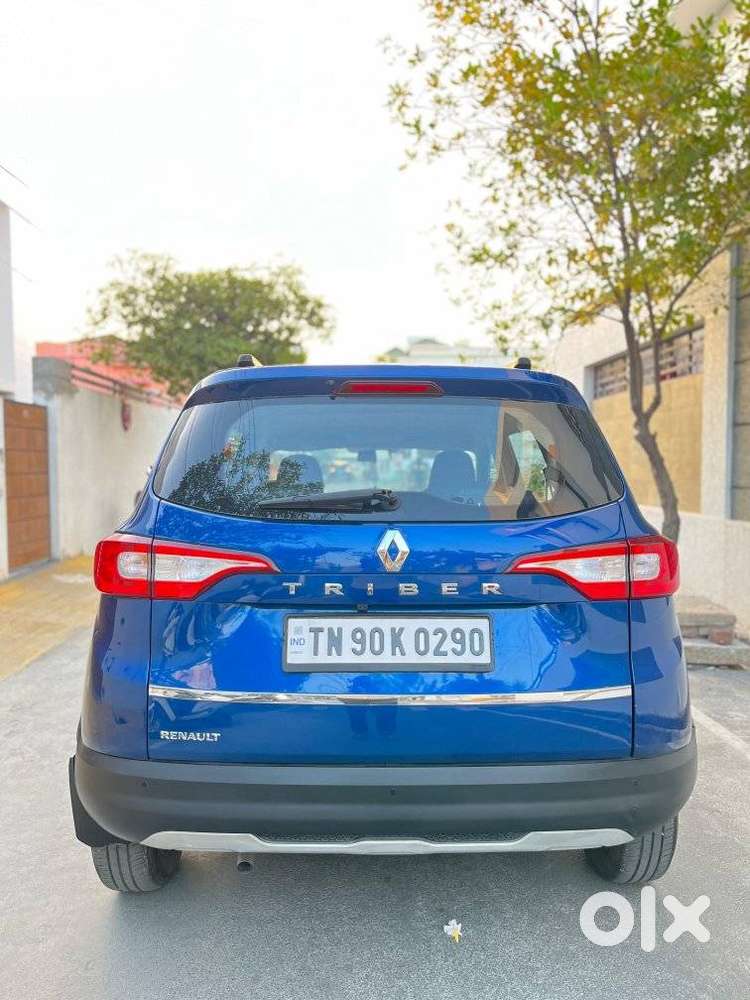 Renault Triber Rxz, 2023, Petrol